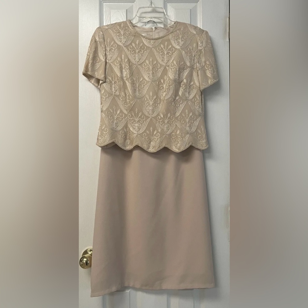 Talbots Beige Short Sleeve Top Skirt Set Evening Formal Wedding Size 4 Petite